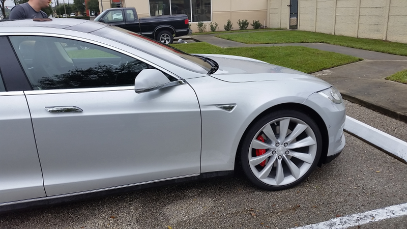 Illustration for article titled I Rode In A Tesla Model S P85D!